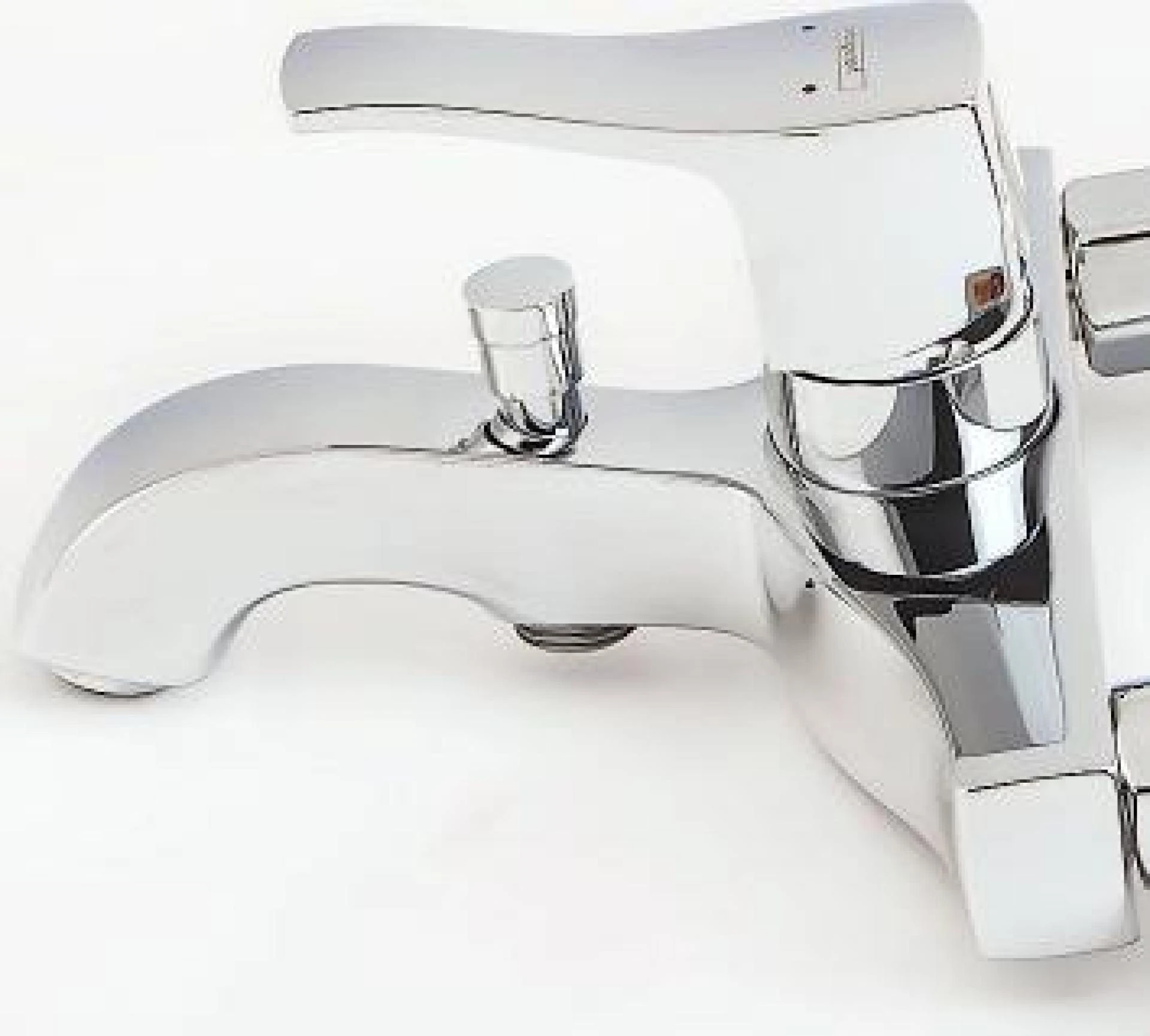 Фото - Смеситель Hansgrohe Metris Classic 31478000 для ванны с душем - Hansgrohe