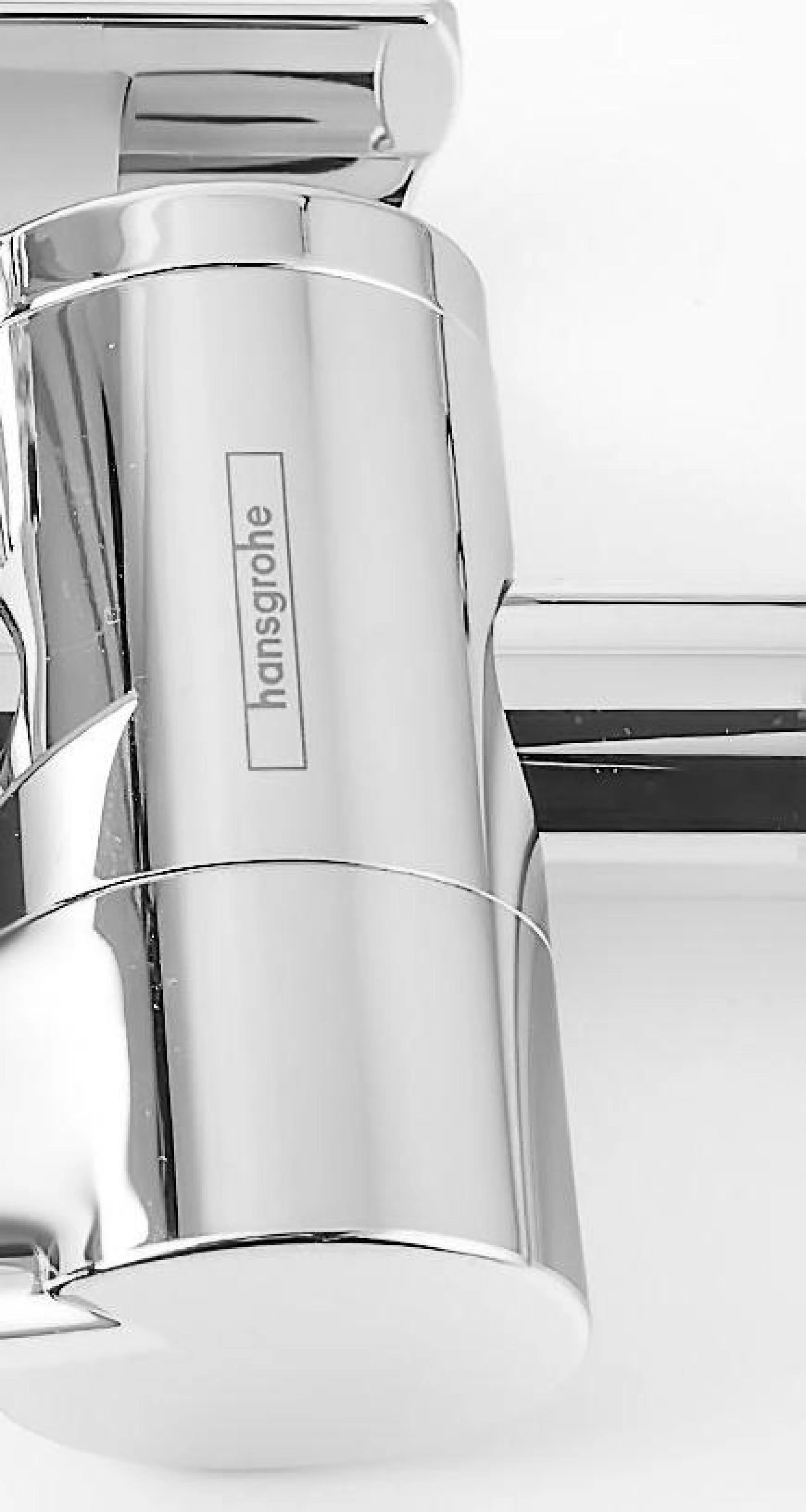 Фото - Душевая стойка Hansgrohe Croma 220 Showerpipe 27185000 - Hansgrohe