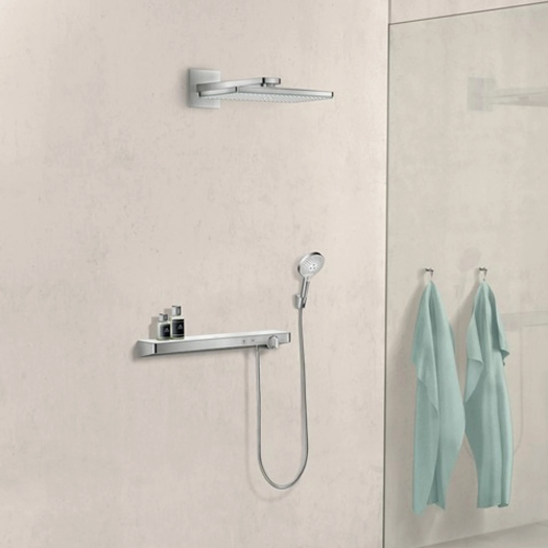 Фото - Термостат для душа хром/белый Hansgrohe ShowerTablet Select 13184400 - Hansgrohe