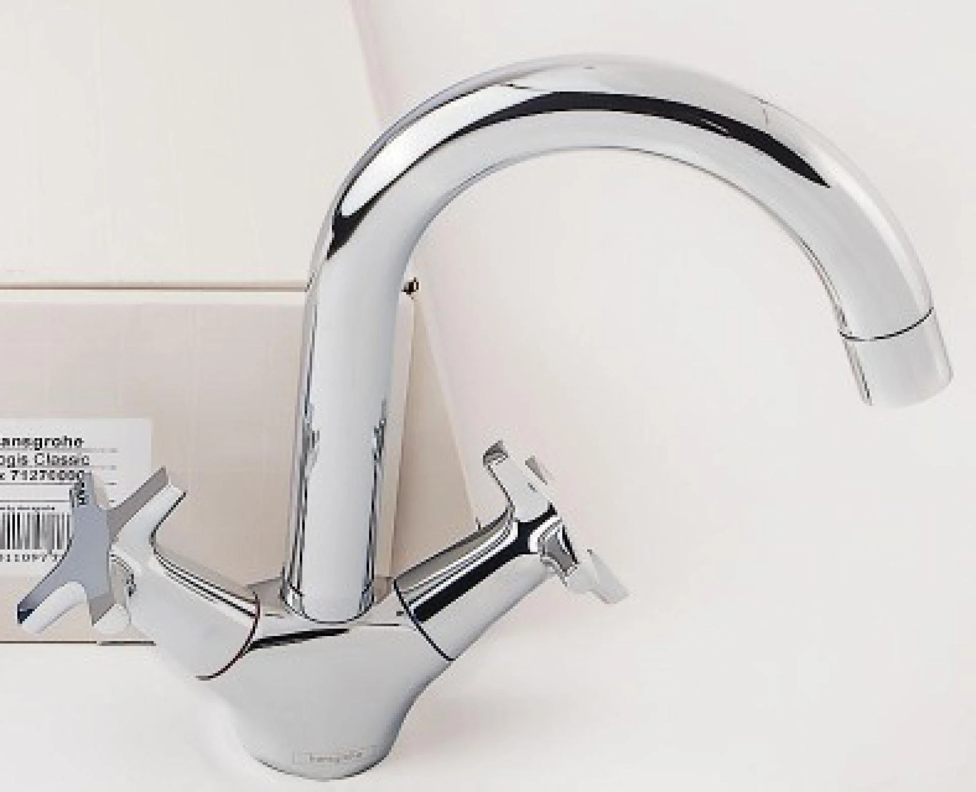 Фото - Смеситель Hansgrohe Logis Classic 71270000 для раковины - Hansgrohe