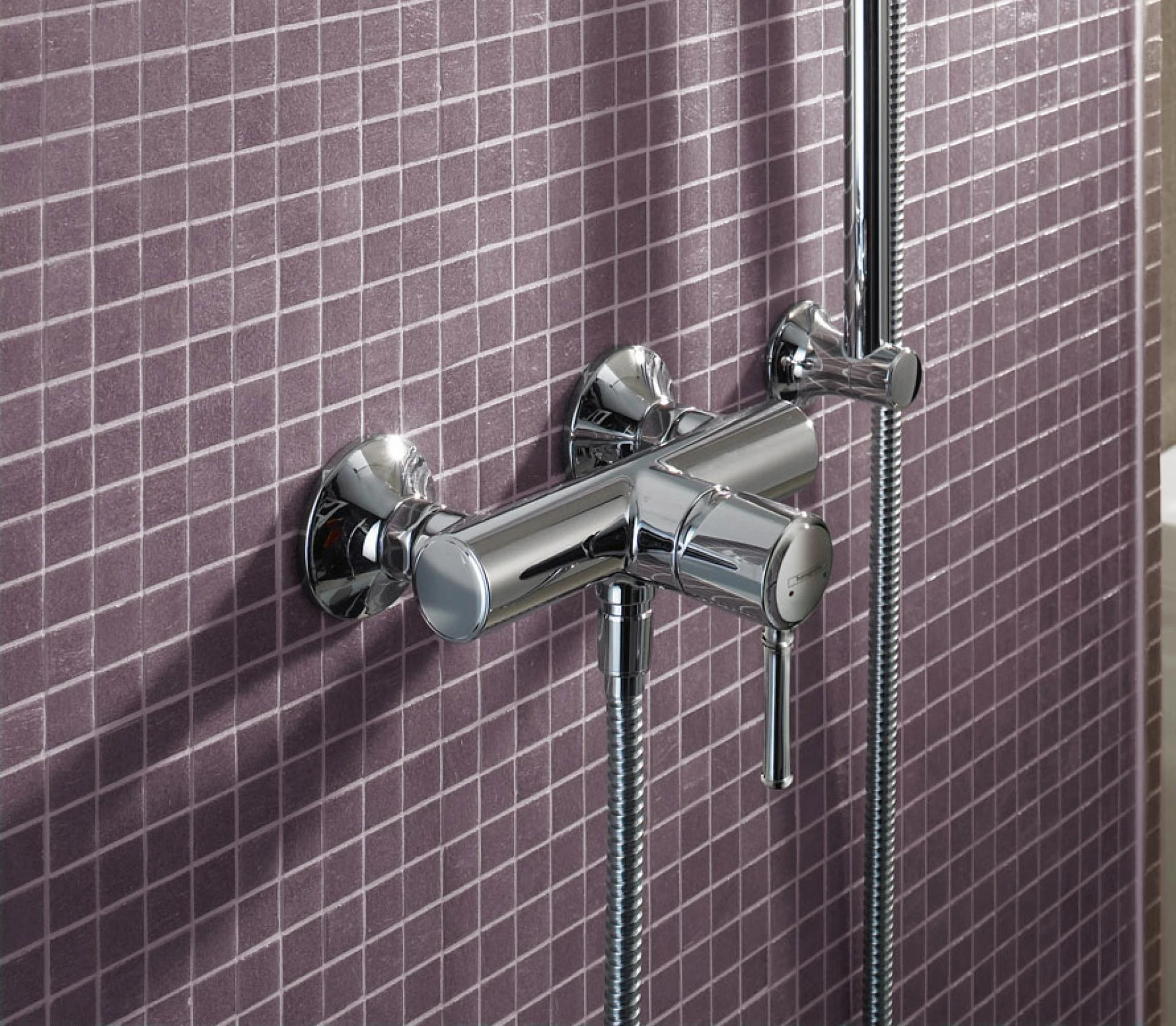 Фото - Смеситель Hansgrohe Talis Classic 14161000 для душа - Hansgrohe