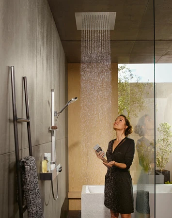 Фото - Термостат для душа Hansgrohe ShowerTablet 13108400, белый хром - Hansgrohe